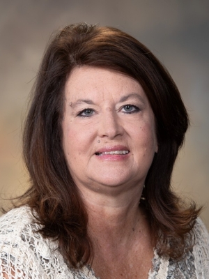Lesa Hunter